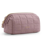 Produto em destaque — Necessaire de Maquiagem Puffer Acolchoada Bags Mart Cor Roxo Acinzentado