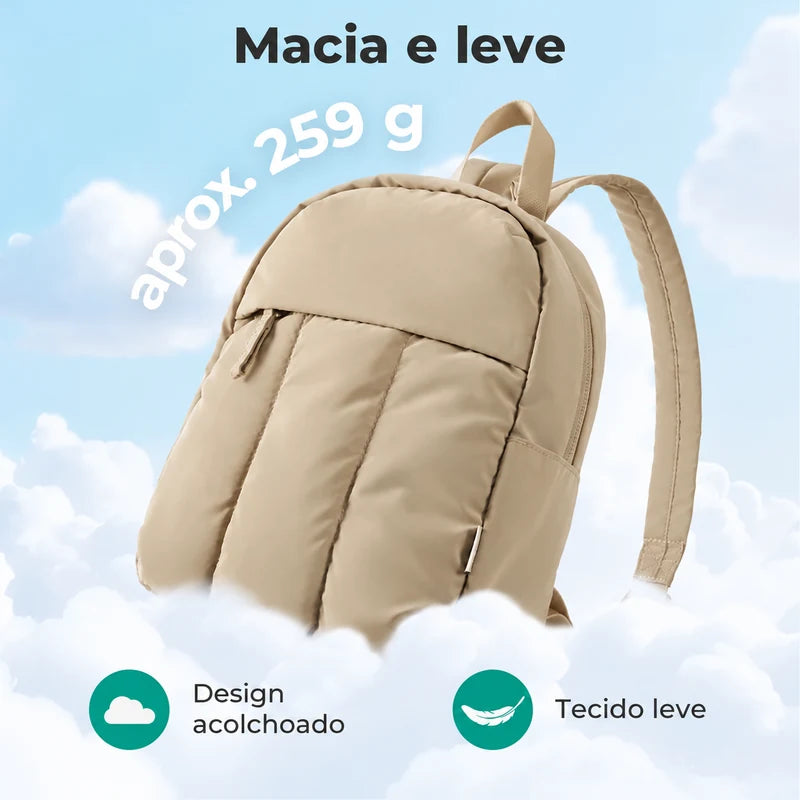 Mochila pequena acolchoada Bags Mart cor cáqui — leveza e acabamento acolchoado