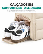 Mochila Feminina de Viagem com Sapateira Bags Mart Cor Bege — compartimento para calçados