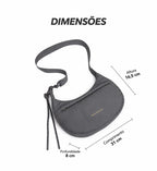 Dimensões da bolsa transversal Cinza: 31 cm de comprimento, 16,5 cm de altura e 8 cm de profundidade