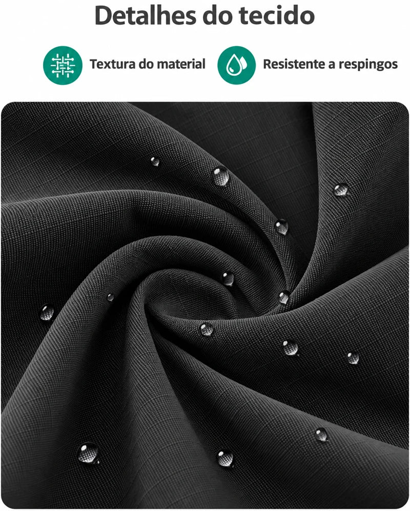Bolsa transversal compacta Bags Mart cor Preto — textura e resistência a respingos