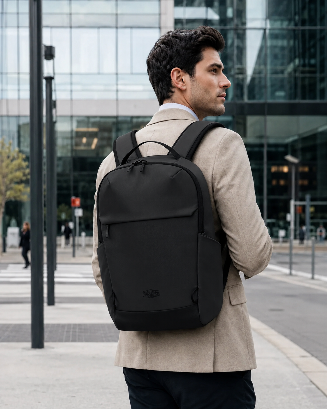 Mochila Executiva para Notebook 15,6" À Prova d'Água Bags Mart Cor Preto - uso lifestyle