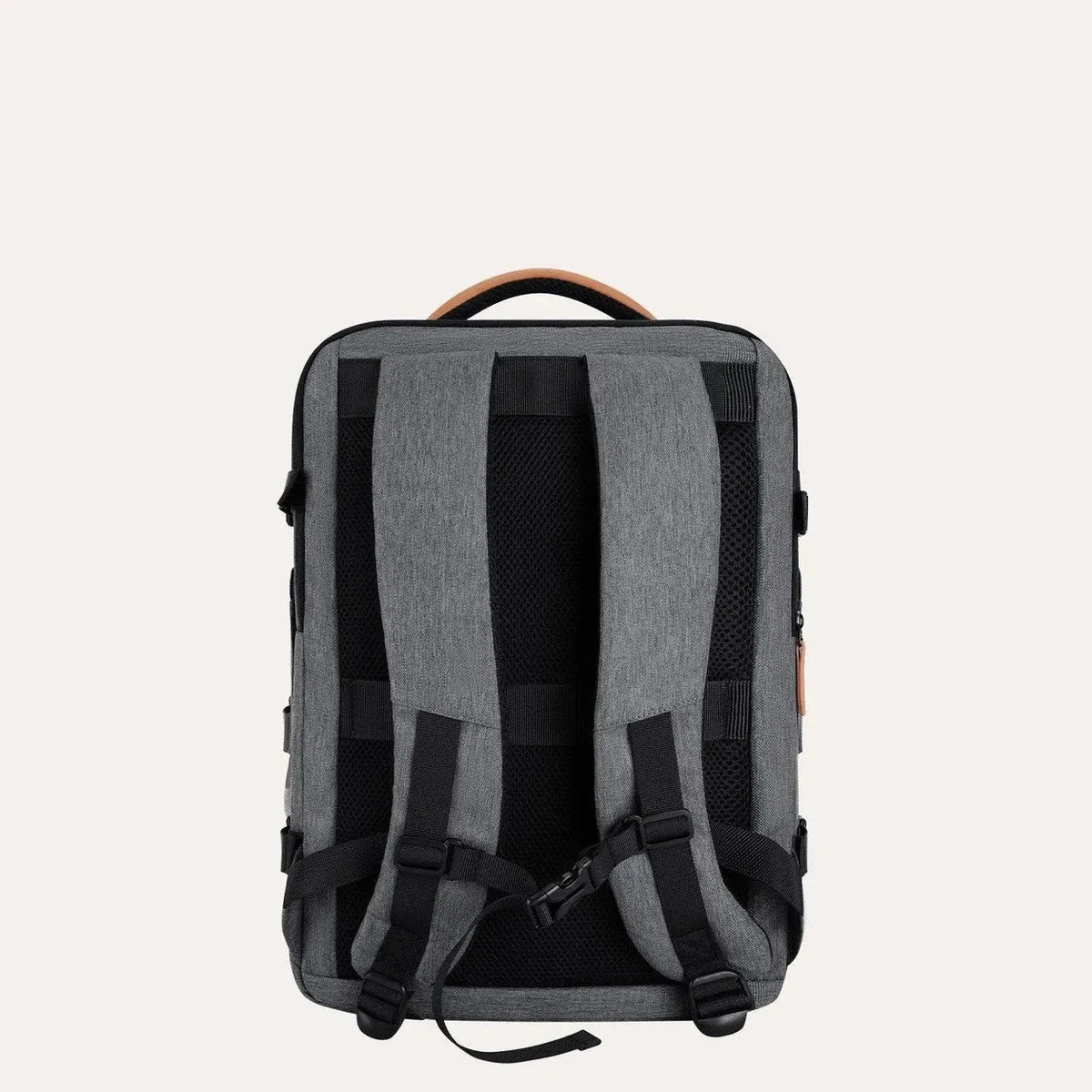 Mochila de Viagem Expansível 40 L com Organizadores Kit 4 Peças Bags Mart Cor Cinza — verso e alças acolchoadas