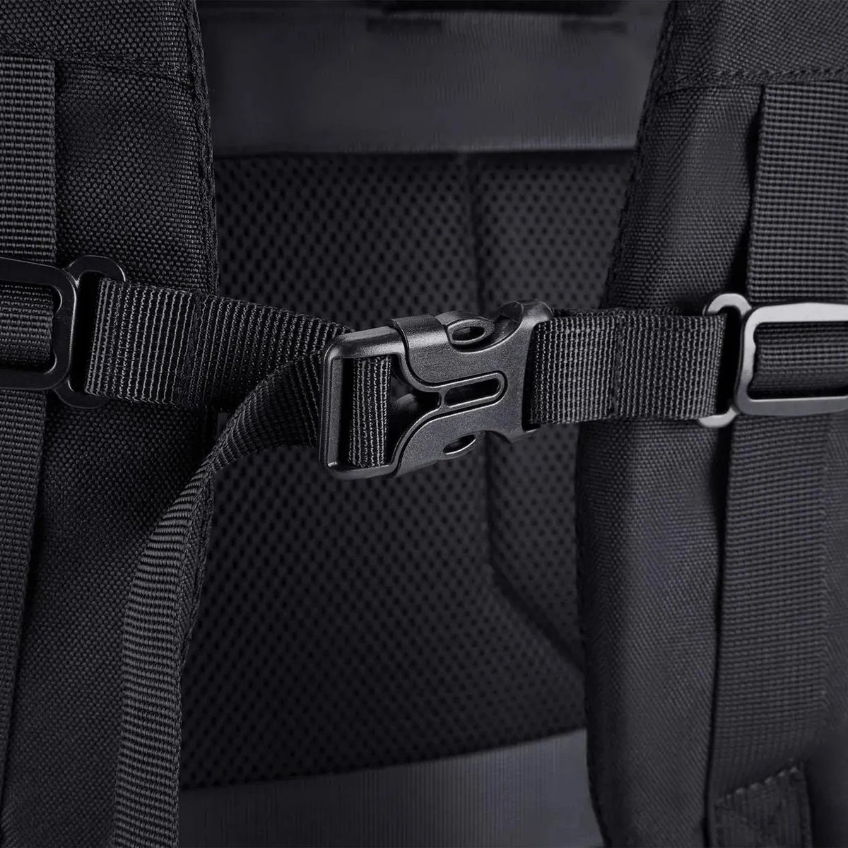 Mochila de Viagem Expansível 40 L com Organizadores Kit 4 Peças Bags Mart Cor Preto — ajuste peitoral