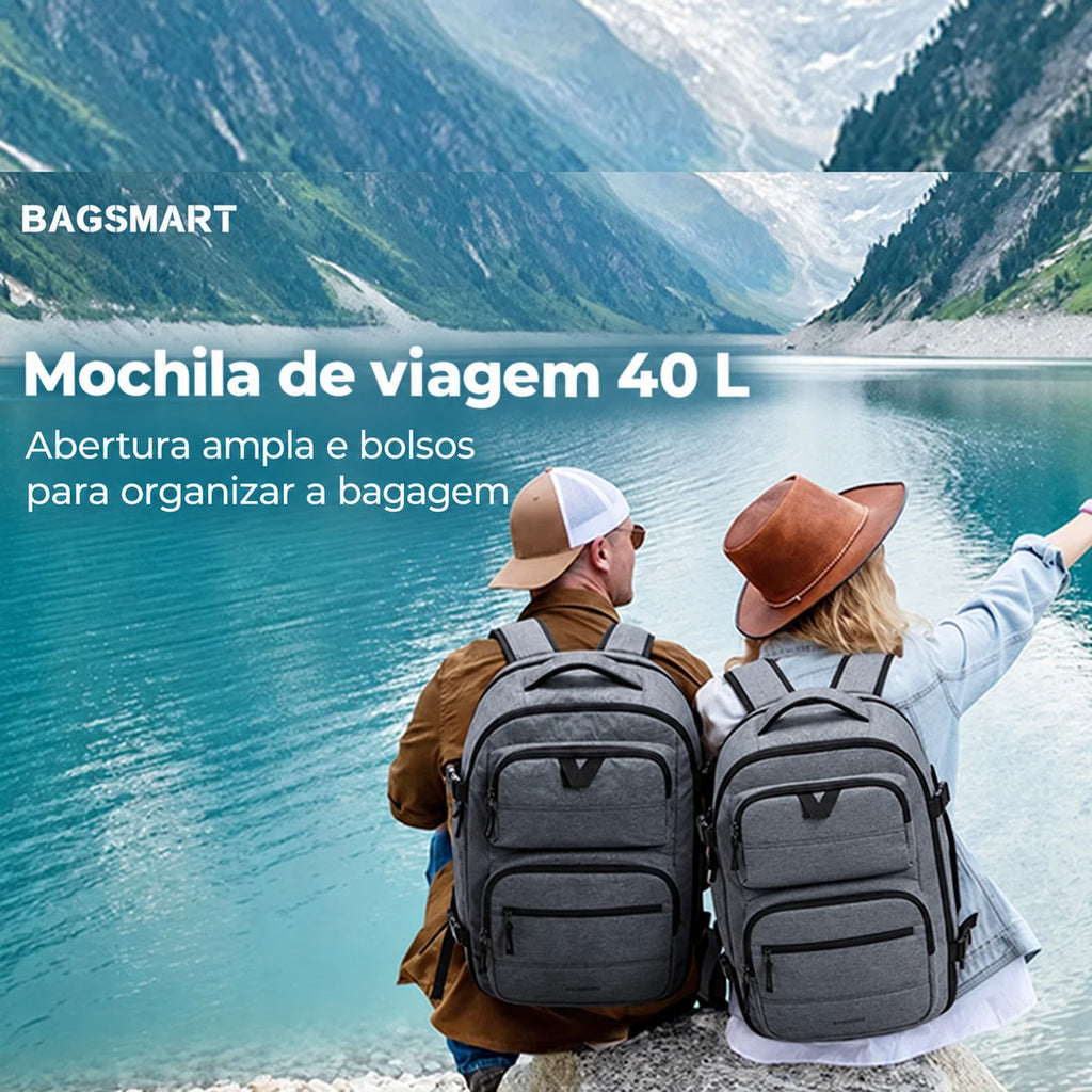 Mochila de viagem Cinza de 40 L em uso durante passeio